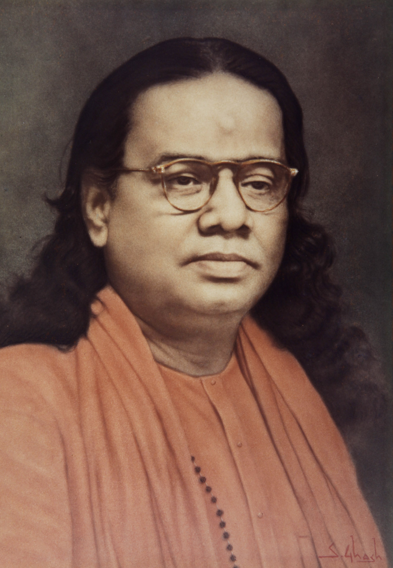 H.H. Swami Atmananda Giri